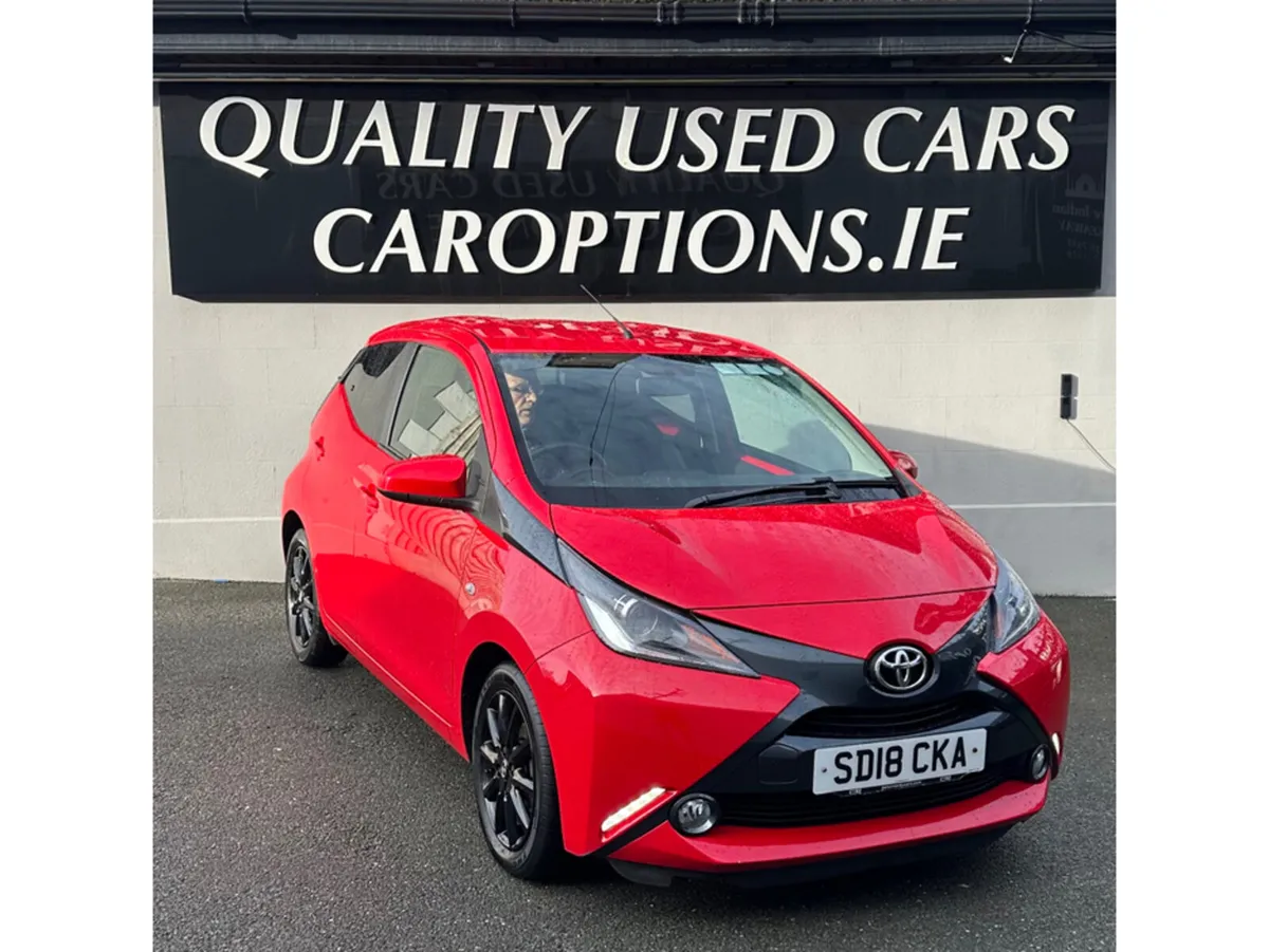 Toyota Aygo X-STYLE VVT-I CVT X-SHIFT//1 YEAR ROAD - Image 3