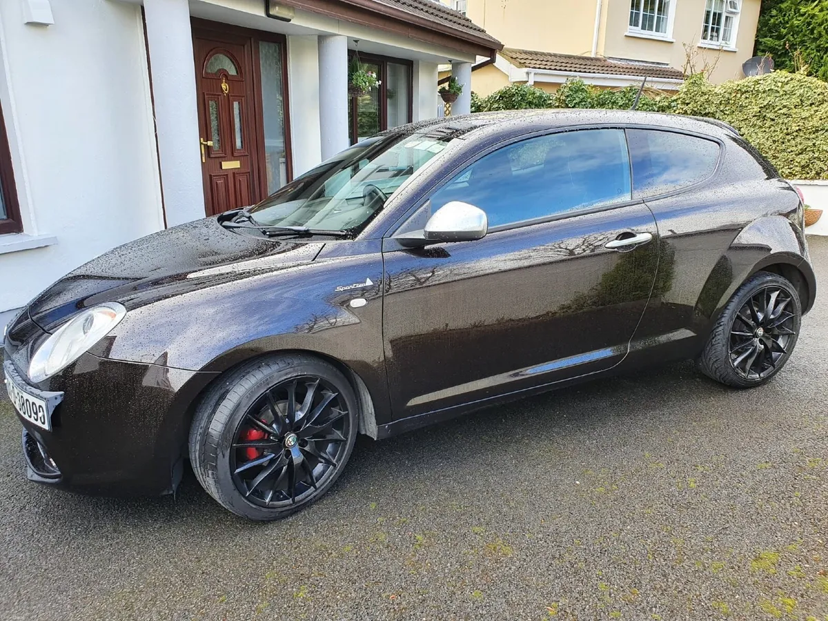 Alfa Romeo Mito 2013 - Image 2