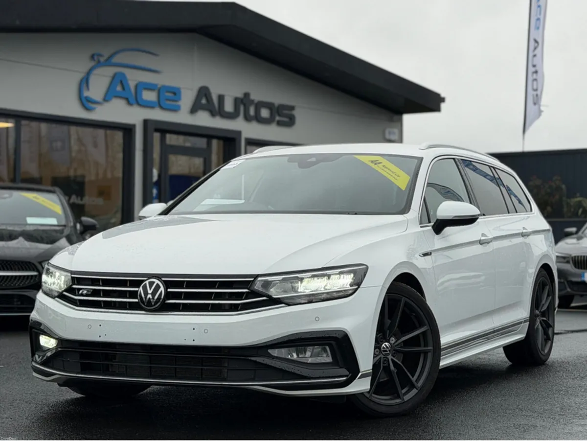 Volkswagen Passat R-LINE - 2.0L DIESEL - AUTO - 12 - Image 1