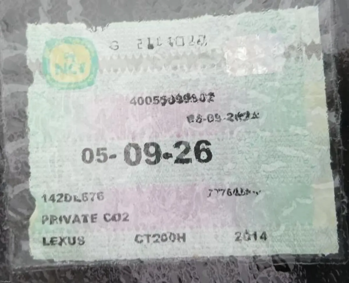 Lexus CT 2014 - Image 2