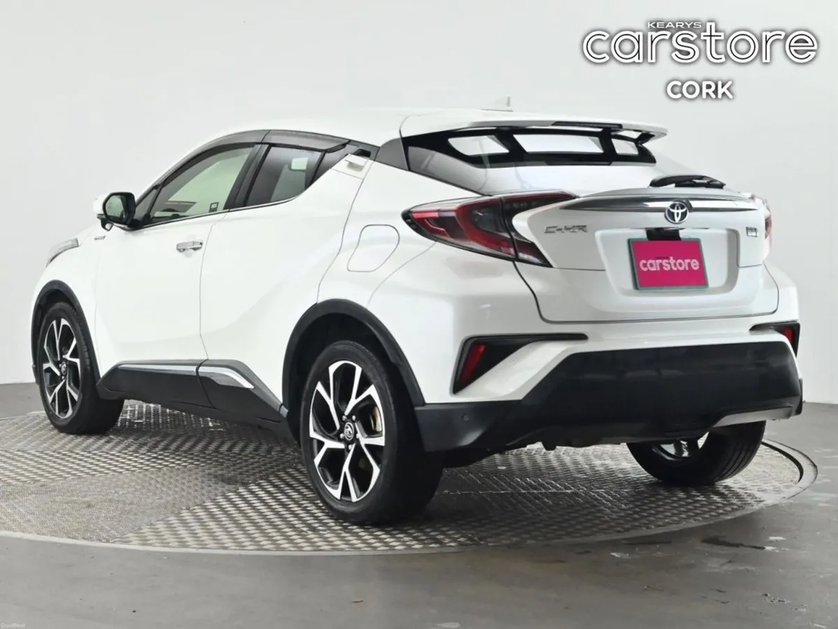 Toyota C-HR 1.8 HYBRID Auto - Image 3