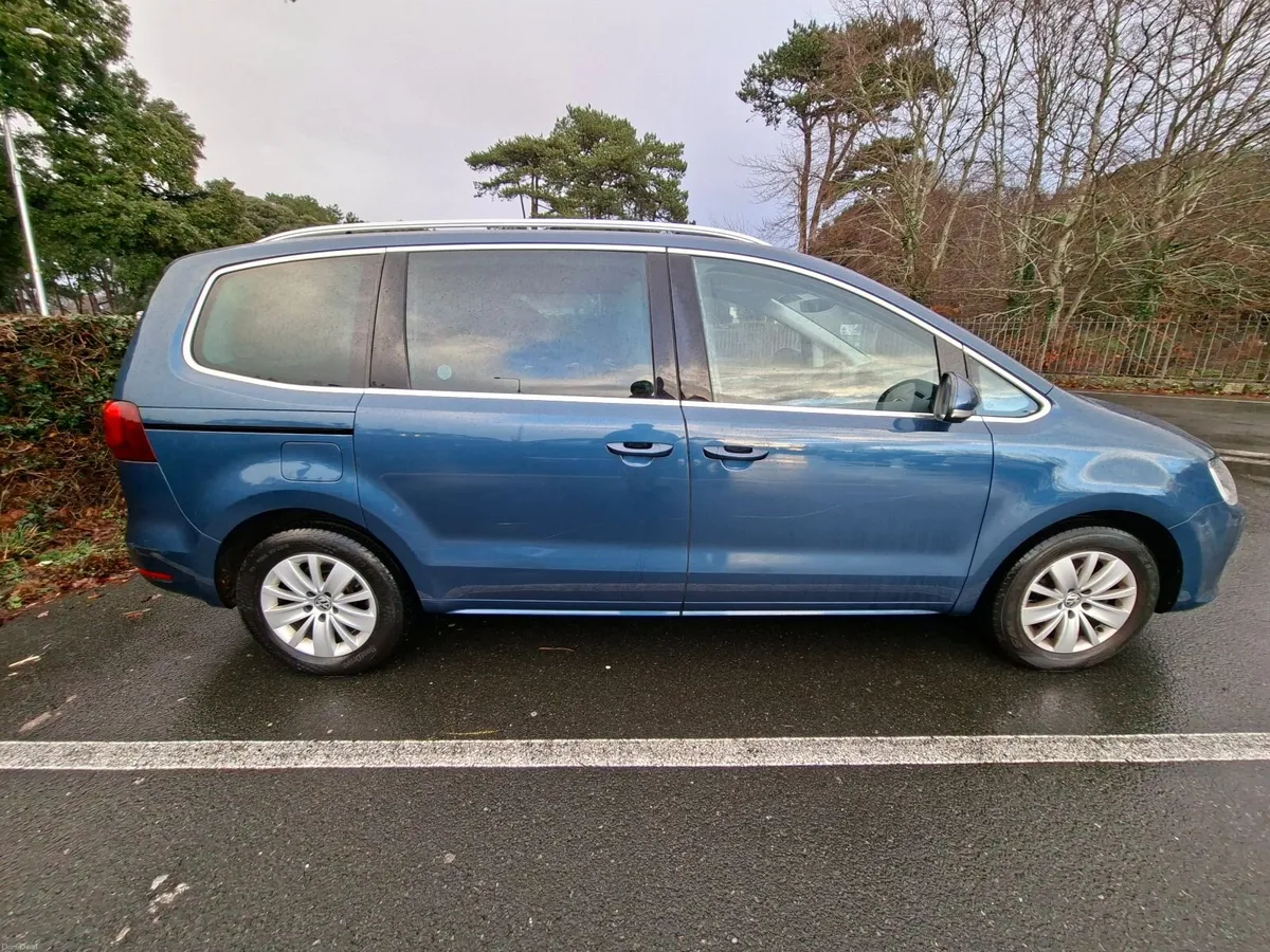 2017 VW Sharan CL BMT 2.0 TDI 150HP - Image 2