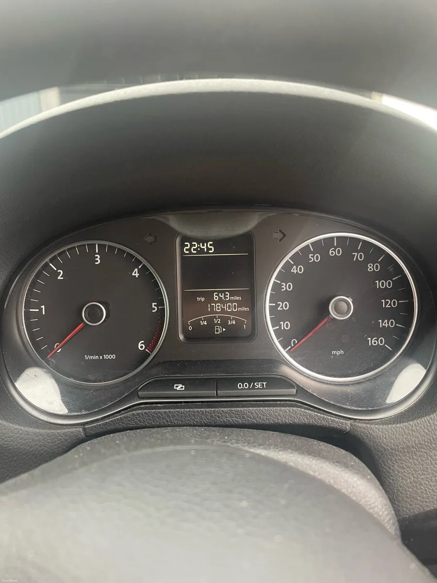 Volkswagen Polo - Image 4