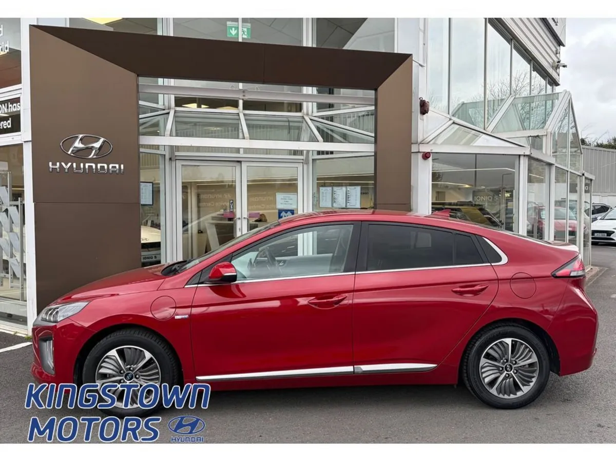 Hyundai IONIQ Plugin Hybrid 5DR Auto - Image 3