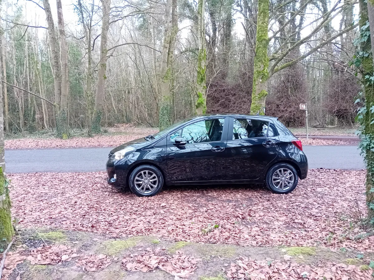 162 TOYOTA YARIS ,1.0i  LUNA 5 DOOR MANUAL. - Image 4