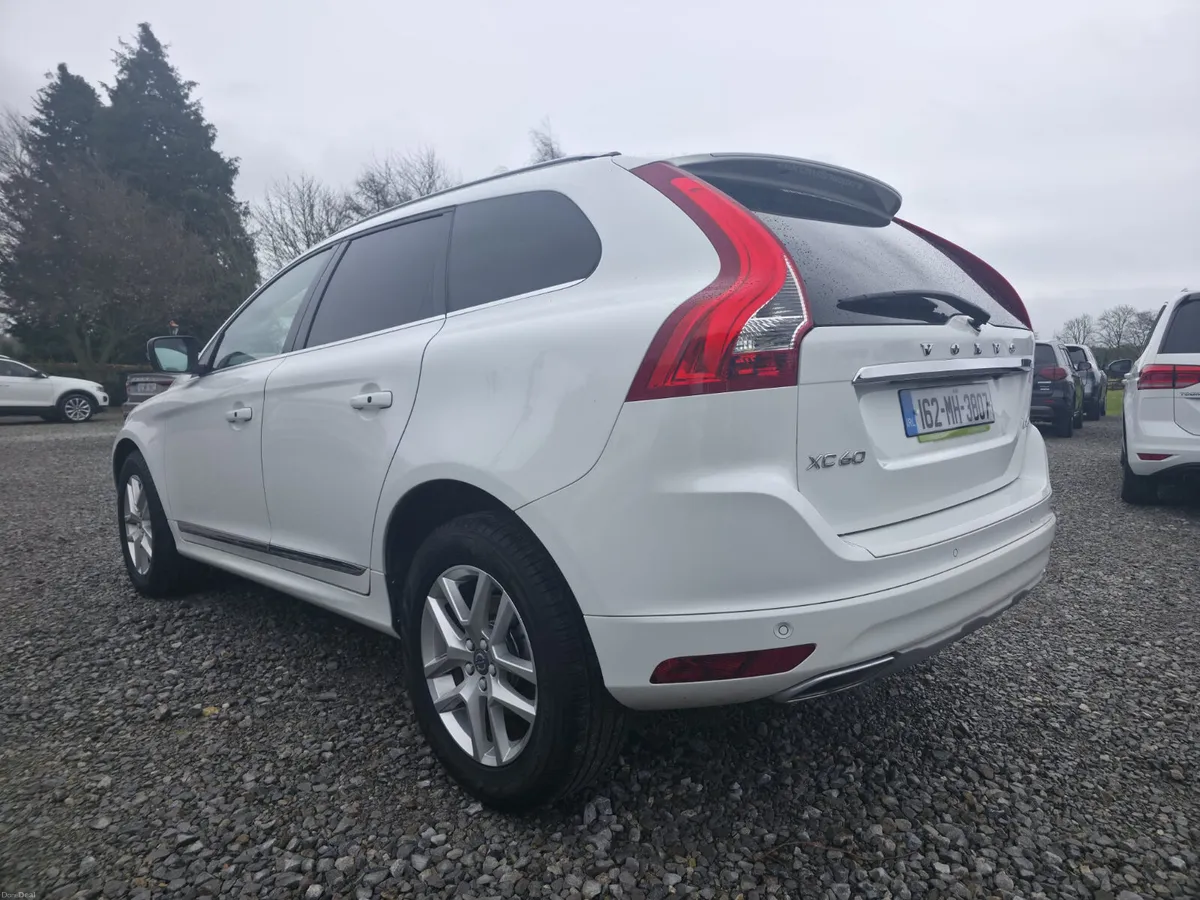 Volvo XC60 2016 - Image 3