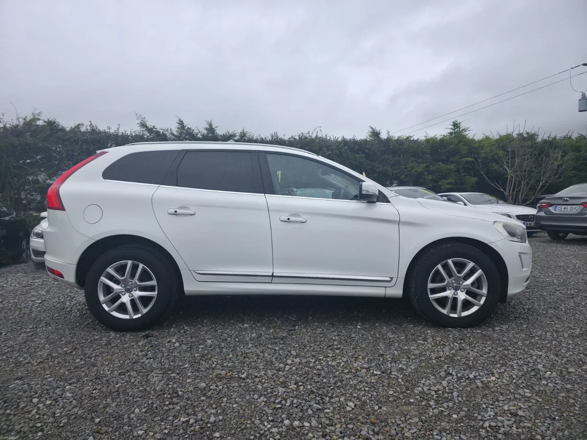Volvo XC60 2016 - Image 6