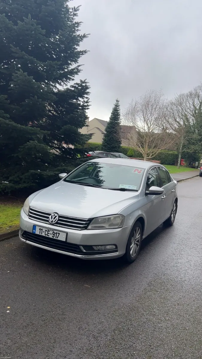 Volkswagen Passat 1.6 litre nct and taxed - Image 2
