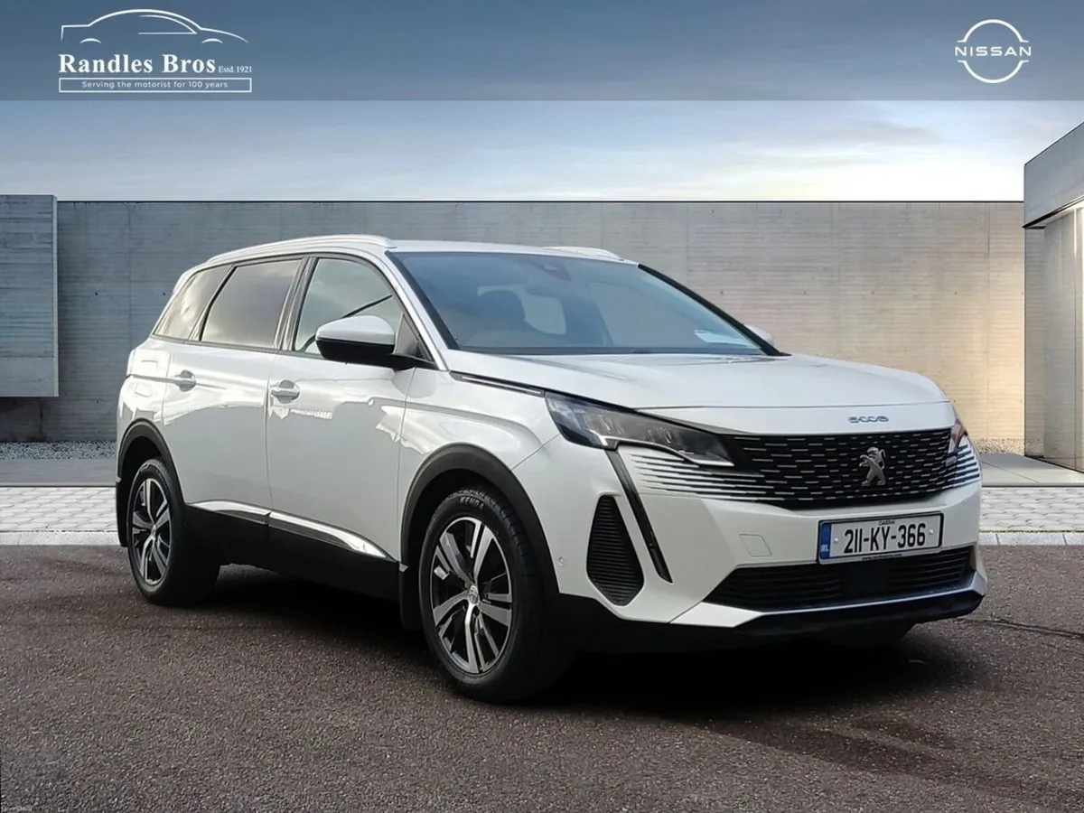 Peugeot 5008 1.5 BlueHDi 130bhp Allure - Image 1