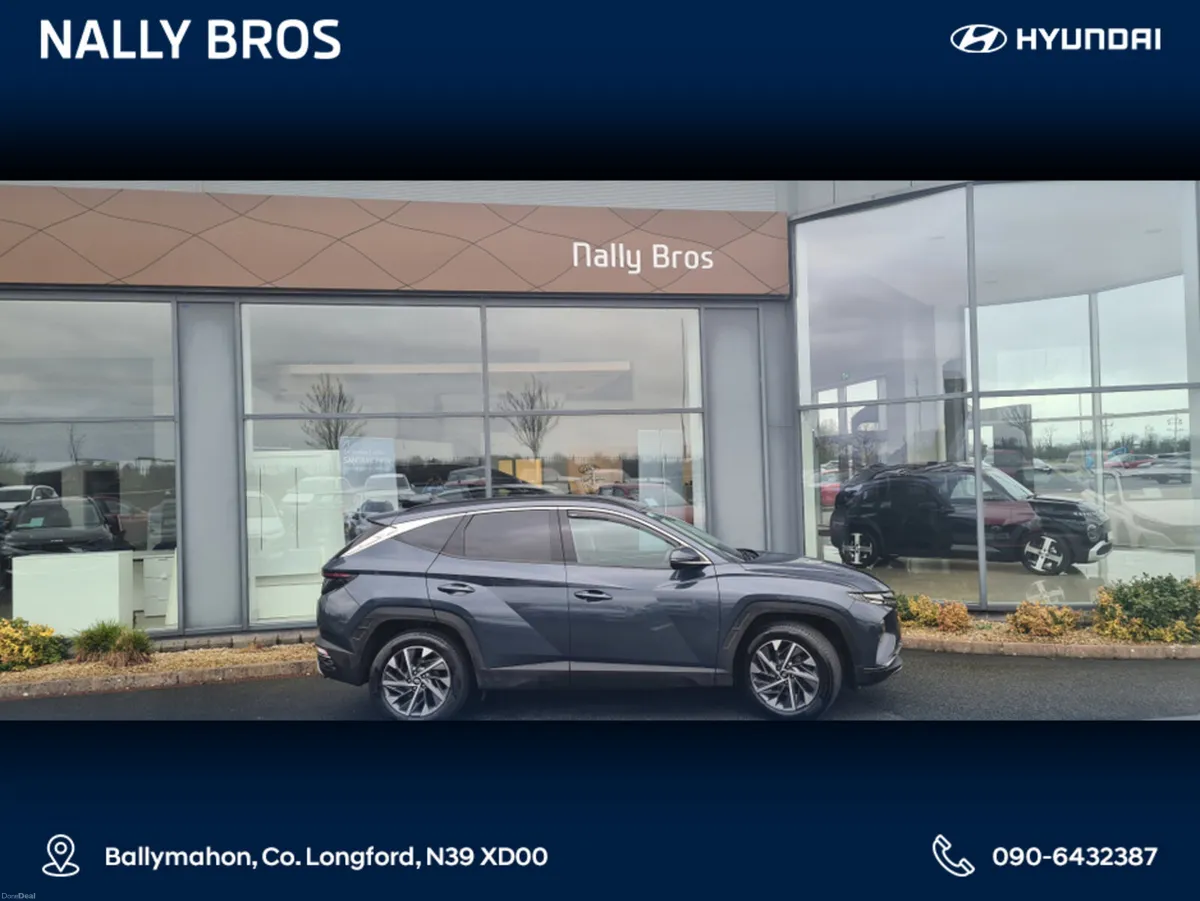 Hyundai Tucson IX35 EXECUTIVE PLUS DIESEL 5 5DR - Image 2