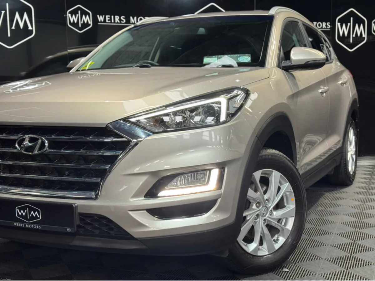 Hyundai Tucson EXECUTIVE LEATHER SEATS 1.6 PETROL - Image 3