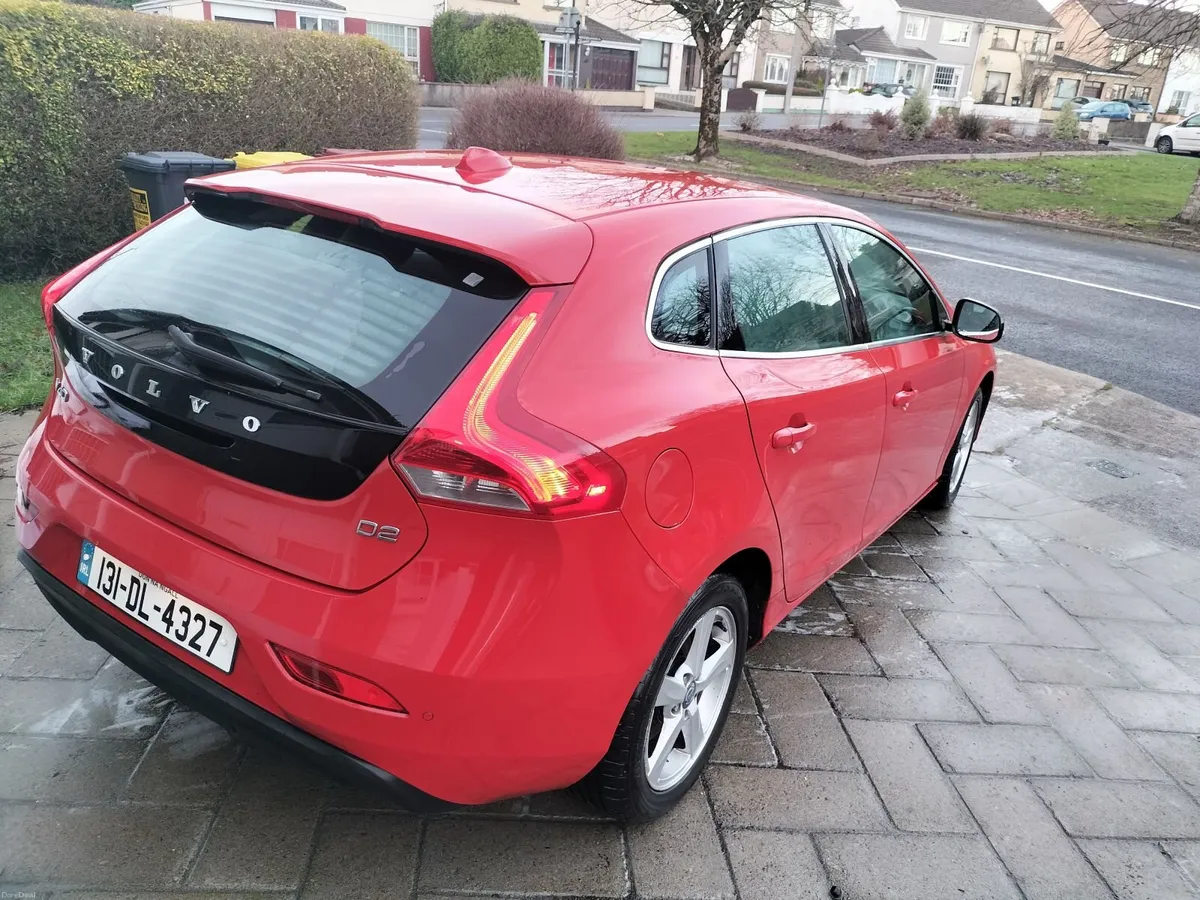 Volvo V40 2013 - Image 3