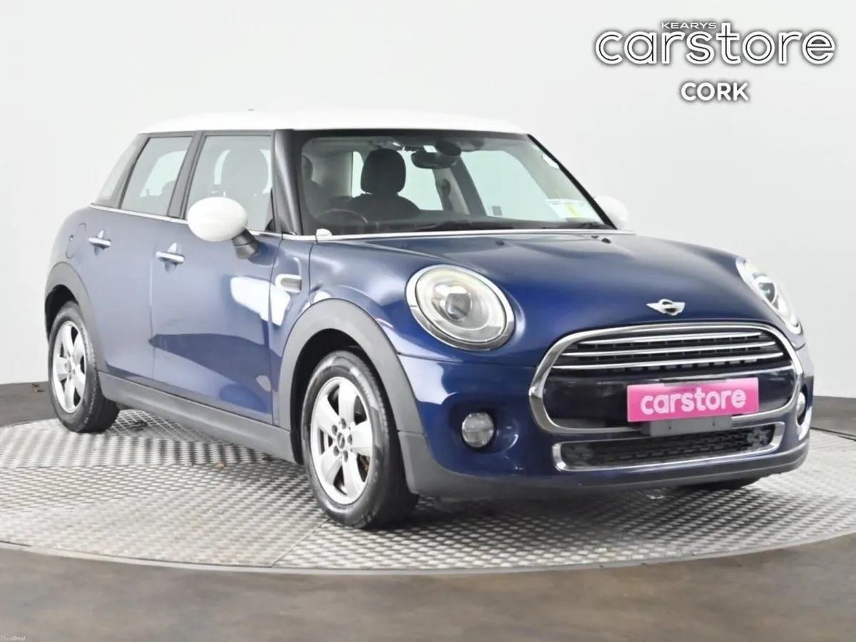 Mini Cooper 1.5 Auto - Image 1