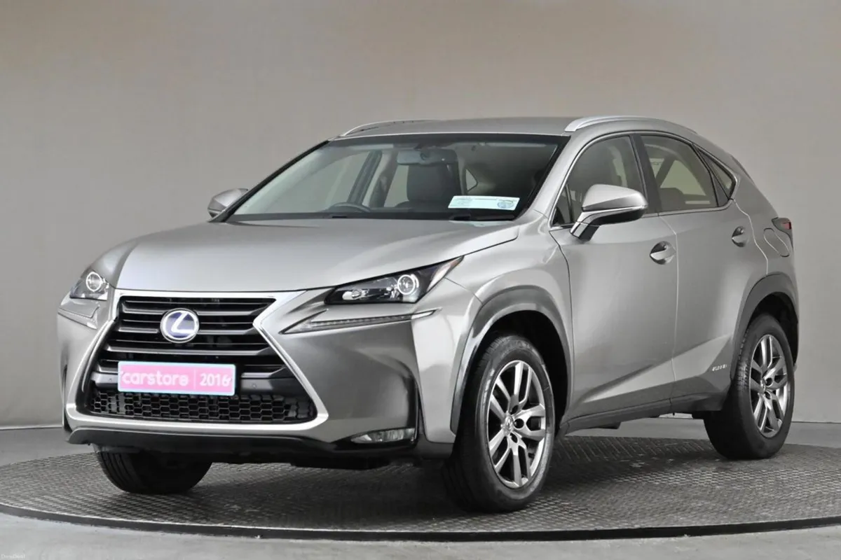 Lexus NX 2.5 HYBRID FWD DYNAMIC **FULL LEATHER** - Image 3
