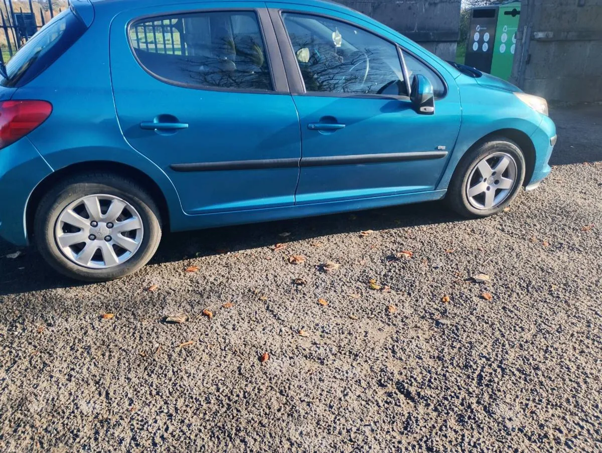 08 Peugeot 207 1.4 petrol - Image 1