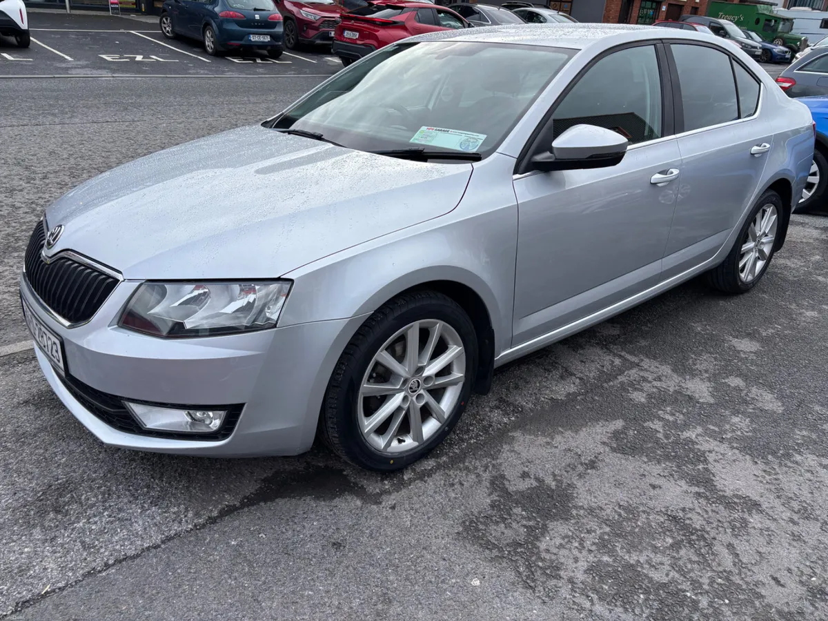 2015 Skoda Octavia 1.6TDI  110 (BHP) Elegance - Image 3
