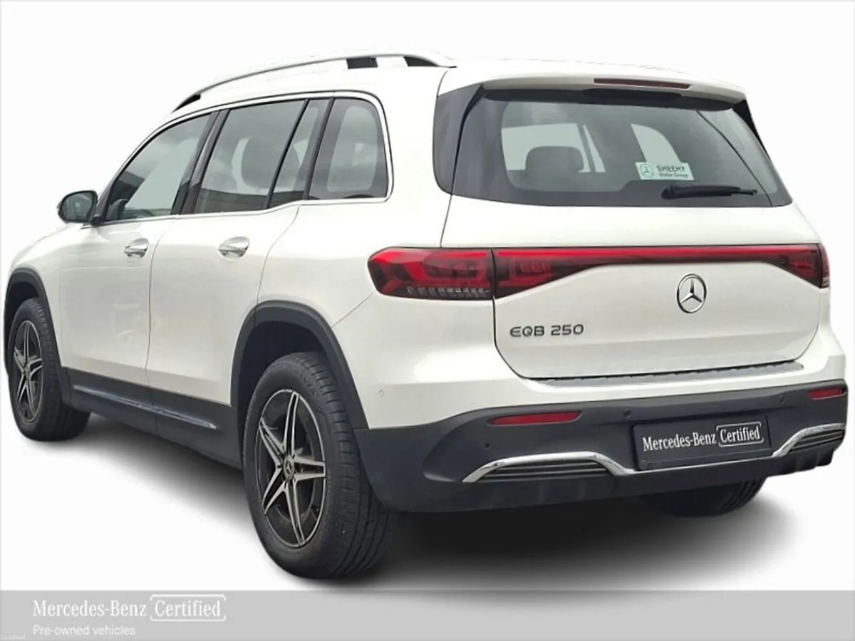 Mercedes-Benz EQB EQB250 AMG Line 7 SEATER - Image 4