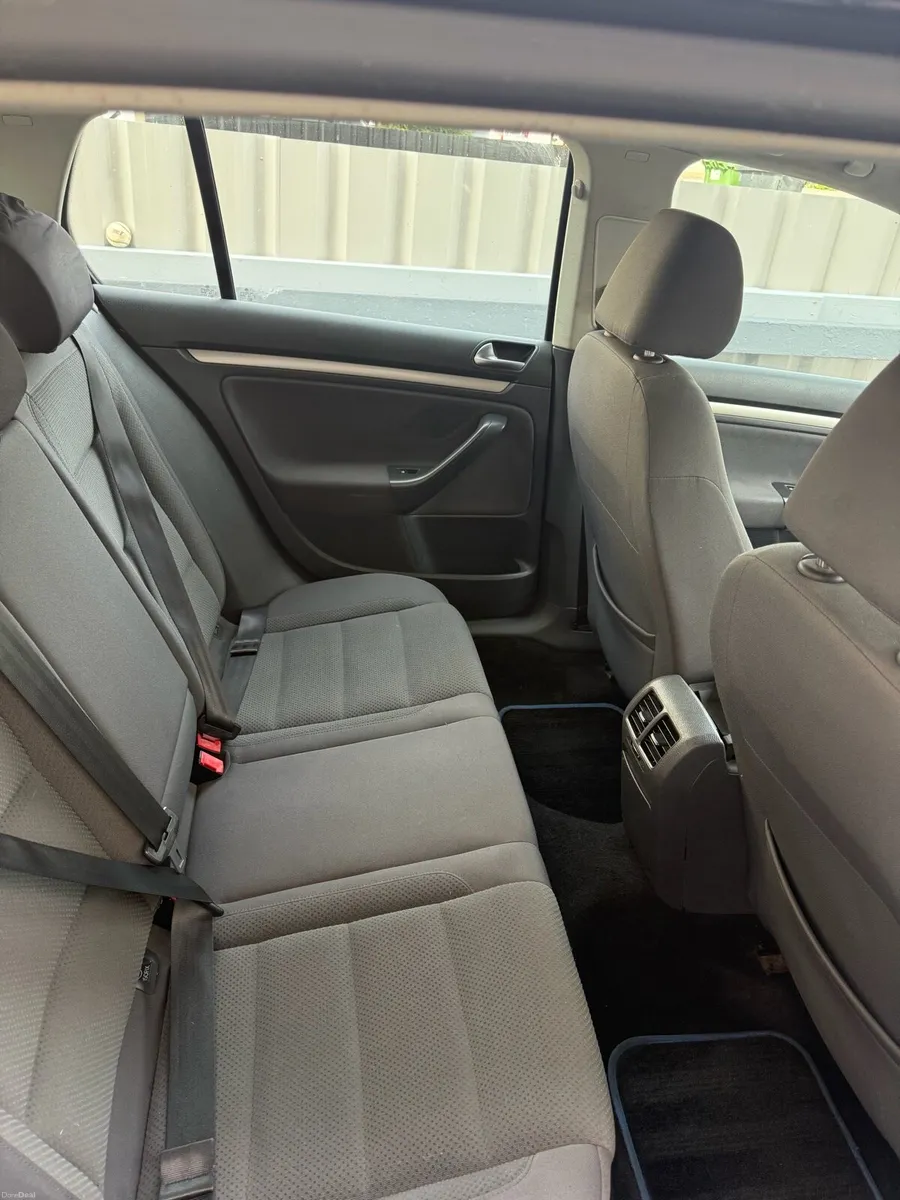 VW Golf - Image 2