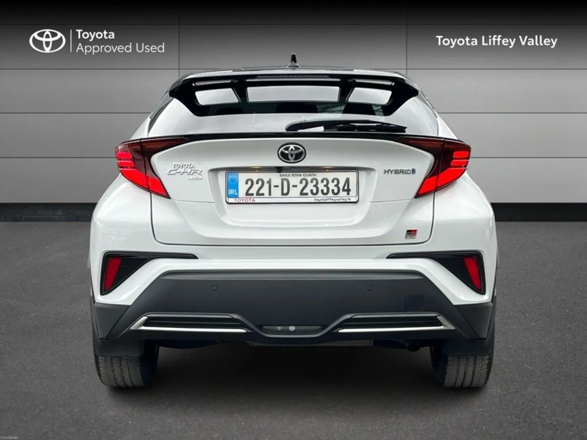 Toyota C-HR 1.8 HYBRID GR SPORT 4DR AUTO - Image 4