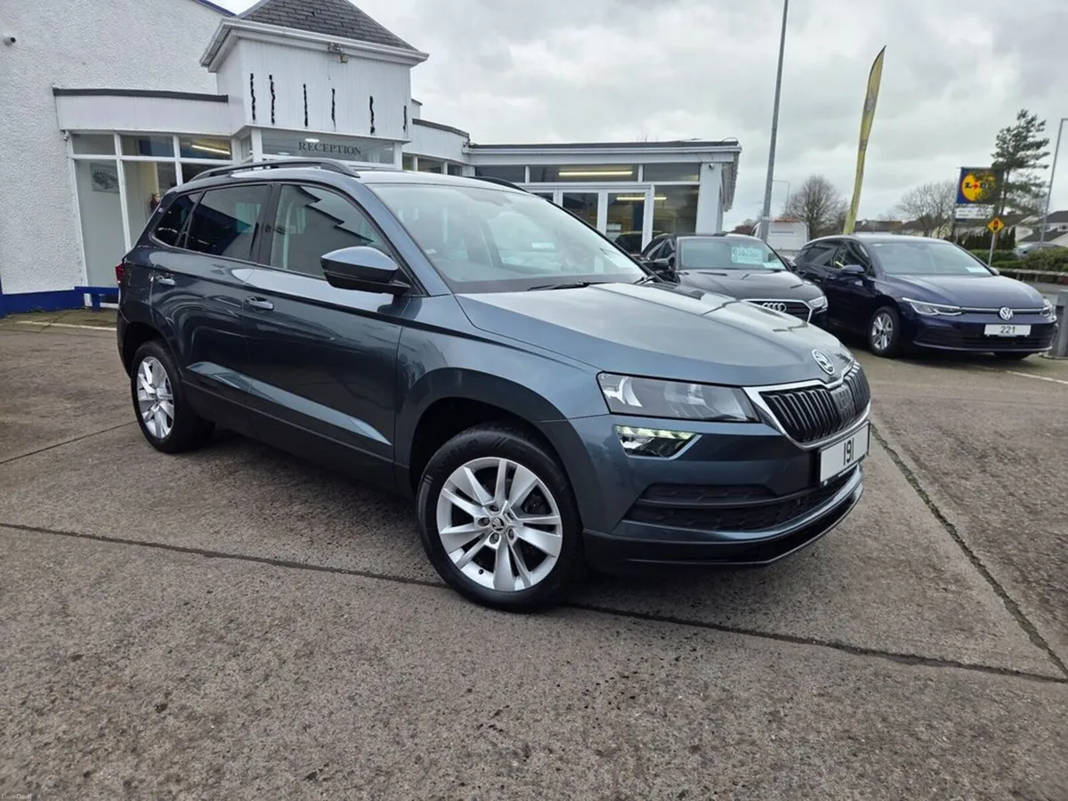 Skoda Karoq SE TECHNOLOGY TDI - Image 1
