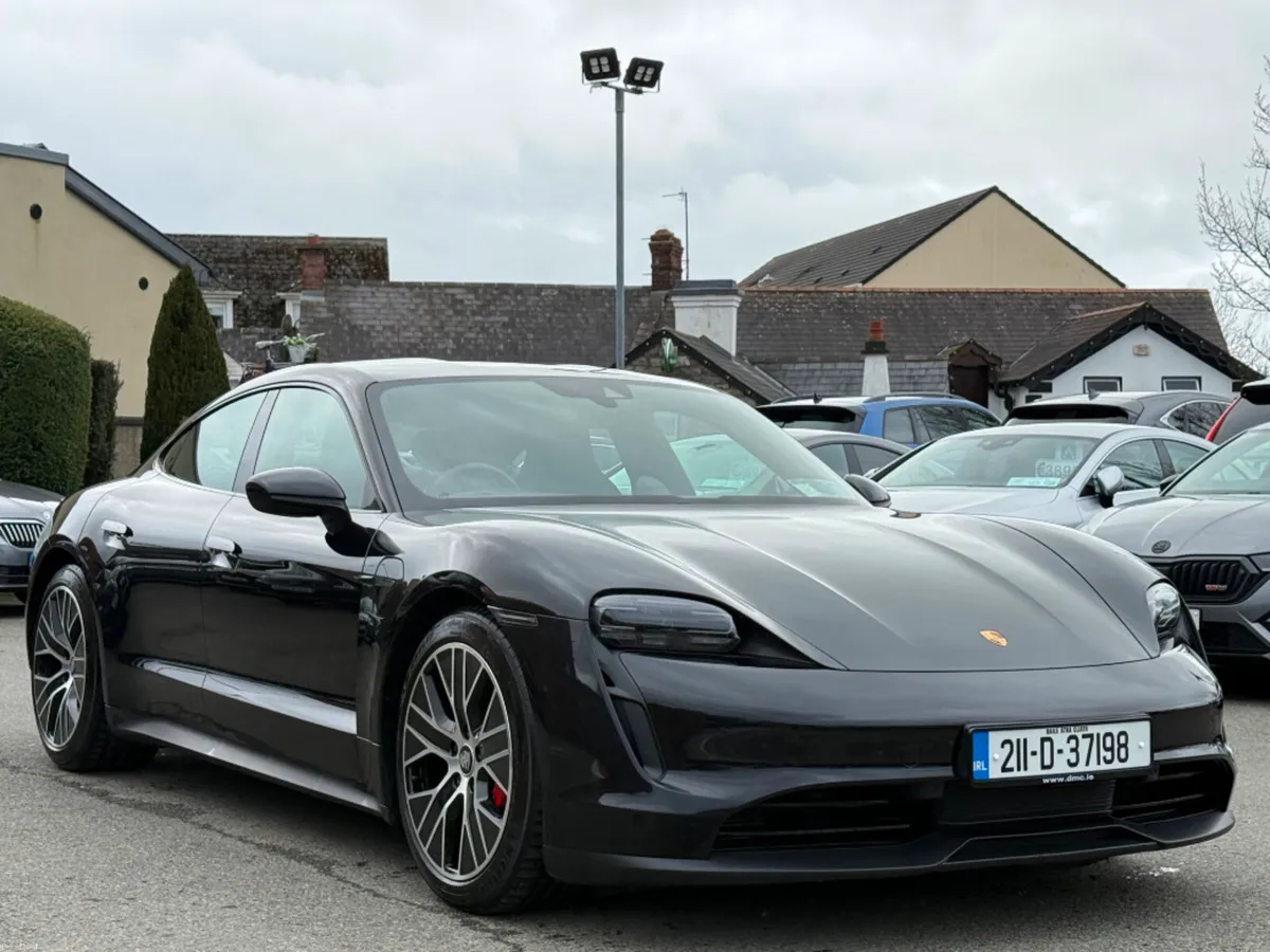 Porsche Taycan 4S 93KW 4DR AUTO 563BHP *HIGH SPEC* - Image 3