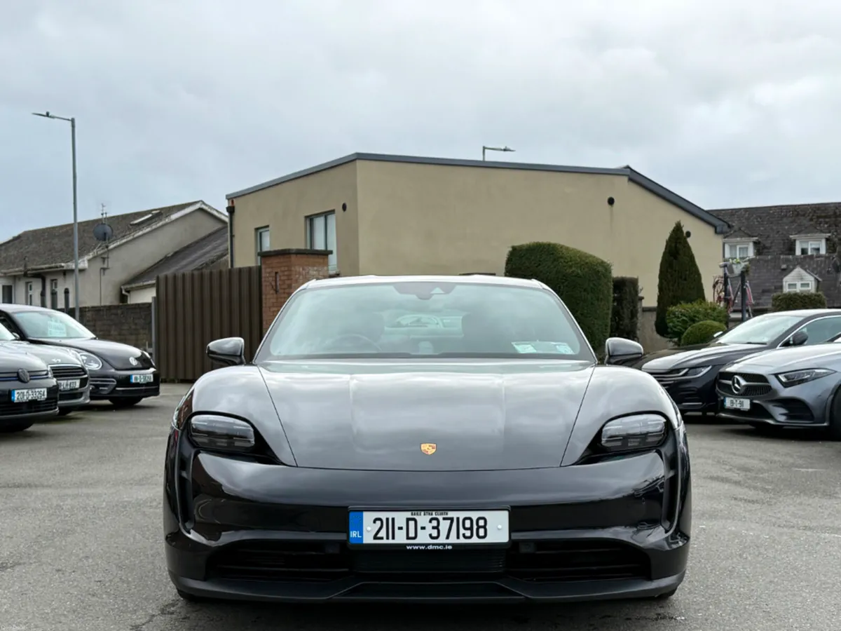 Porsche Taycan 4S 93KW 4DR AUTO 563BHP *HIGH SPEC* - Image 2