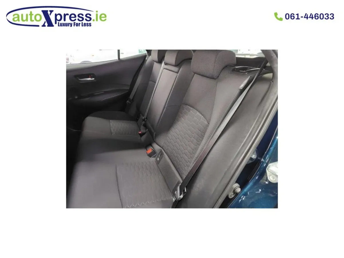 Toyota Corolla SPORT HYBRID G, Automatic - Image 4