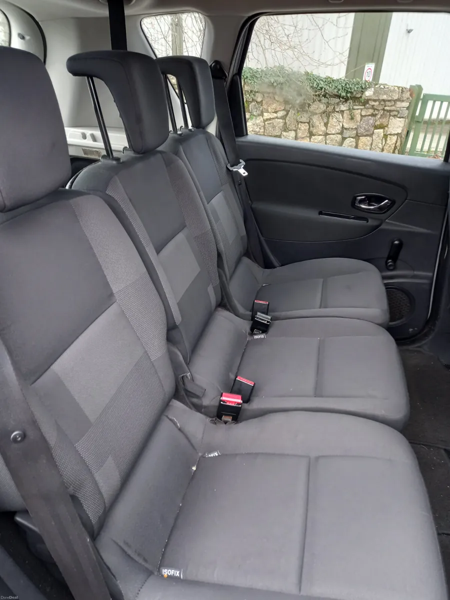 2014 Renault Scenic 1.5 Diesel - Image 3