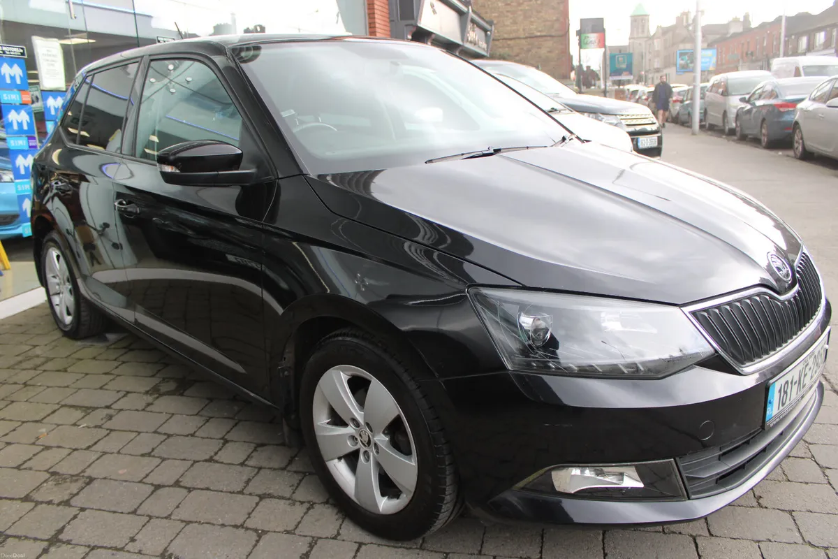 Skoda Fabia 1.0 *1 OWNER* 2018 - Image 2