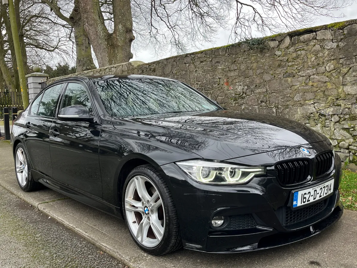 BMW 330e M-SPORT - Image 2