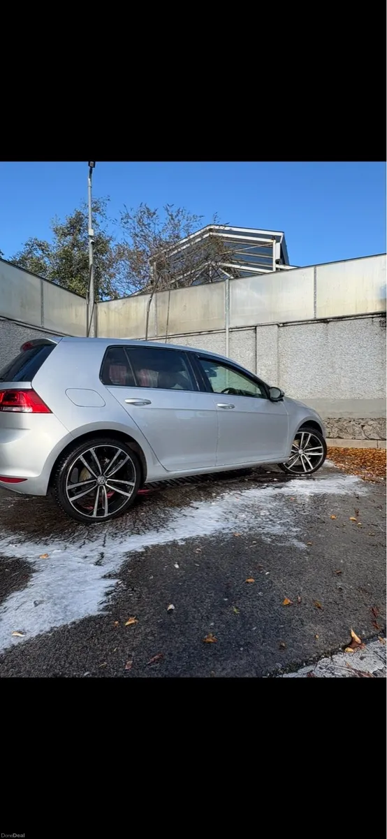 Volkswagen Golf TDI Highline 1.6 - Image 1