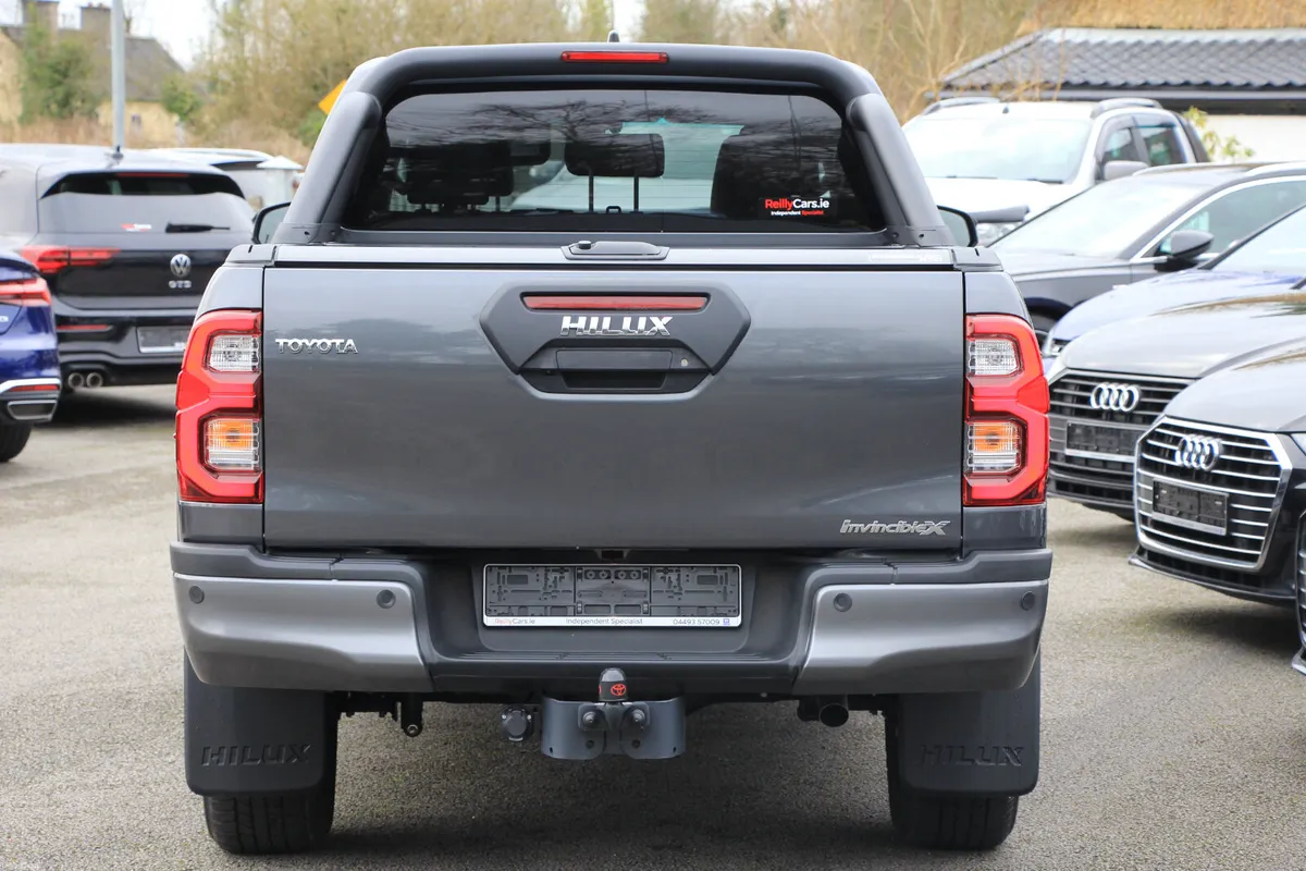 Hilux 252 Invincible X * Only 348 kms - Image 4
