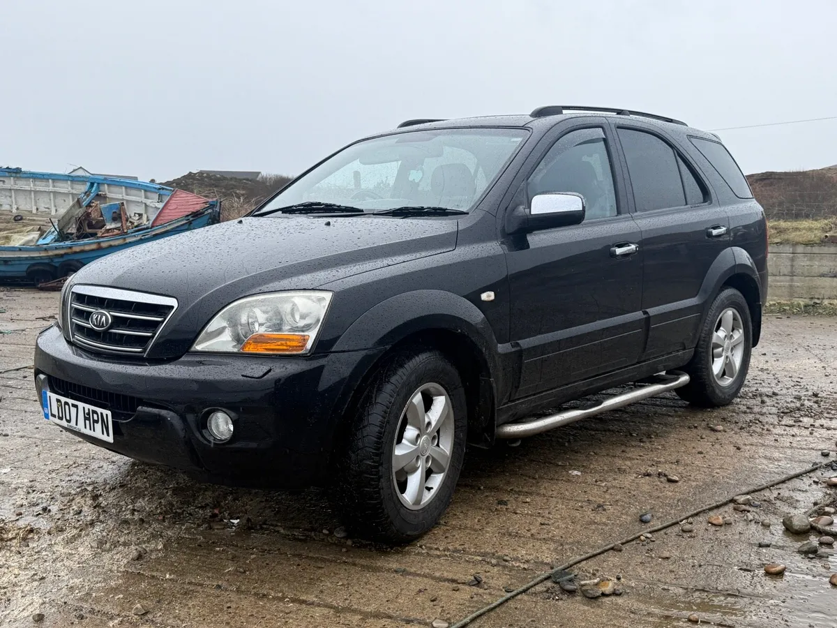 2007 Kia Sorento 2.5 Diesel **HIGH SPEC** - Image 3