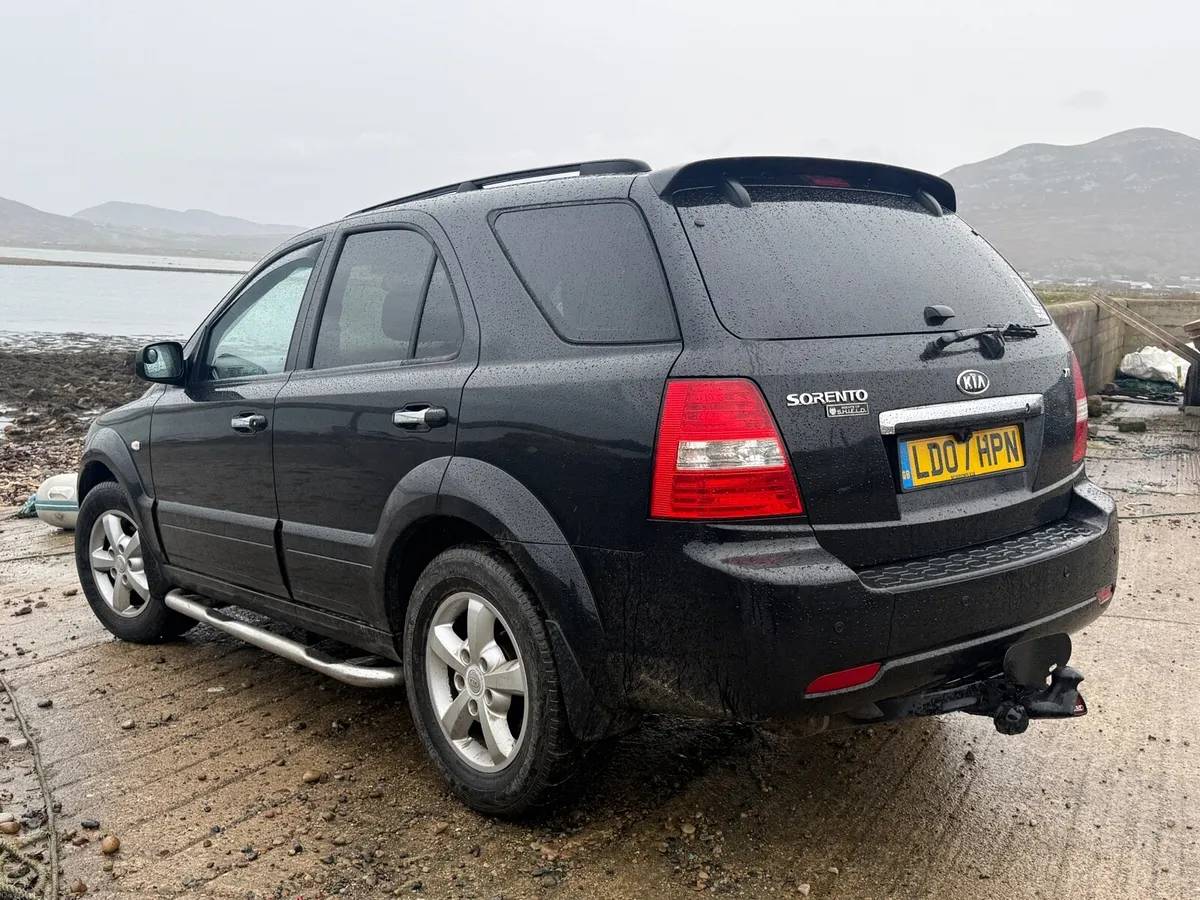 2007 Kia Sorento 2.5 Diesel **HIGH SPEC** - Image 4