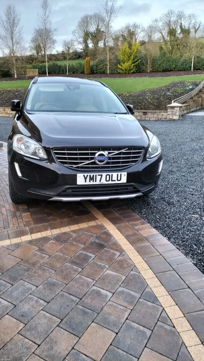 Volvo XC60 - Image 1