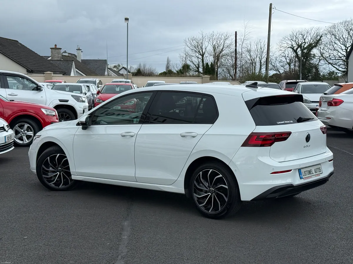 231 GOLF ACTIVE ADVANCED 2.0 TDI 150BHP - Image 3