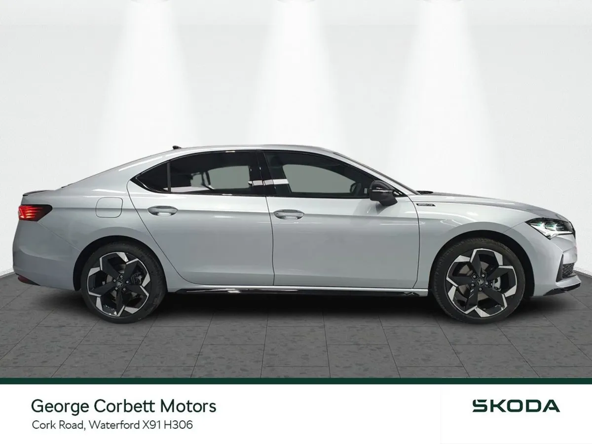 Skoda Superb Sportline 2.0TDi 150HP DSG - Availabl - Image 6