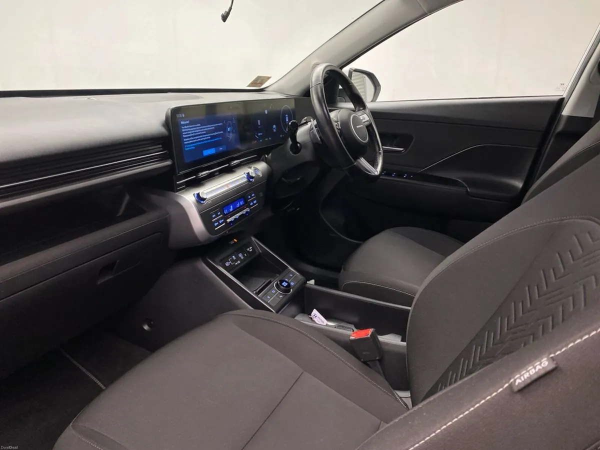 Hyundai KONA 1.6 HYBRID Elegance Auto - Image 3
