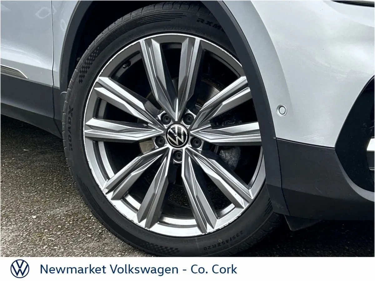 Volkswagen Tiguan 2.0TDI 150BHP ELEGANCE DSG WITH - Image 2