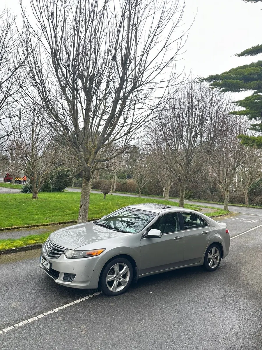 Honda accord 2009 - Image 1