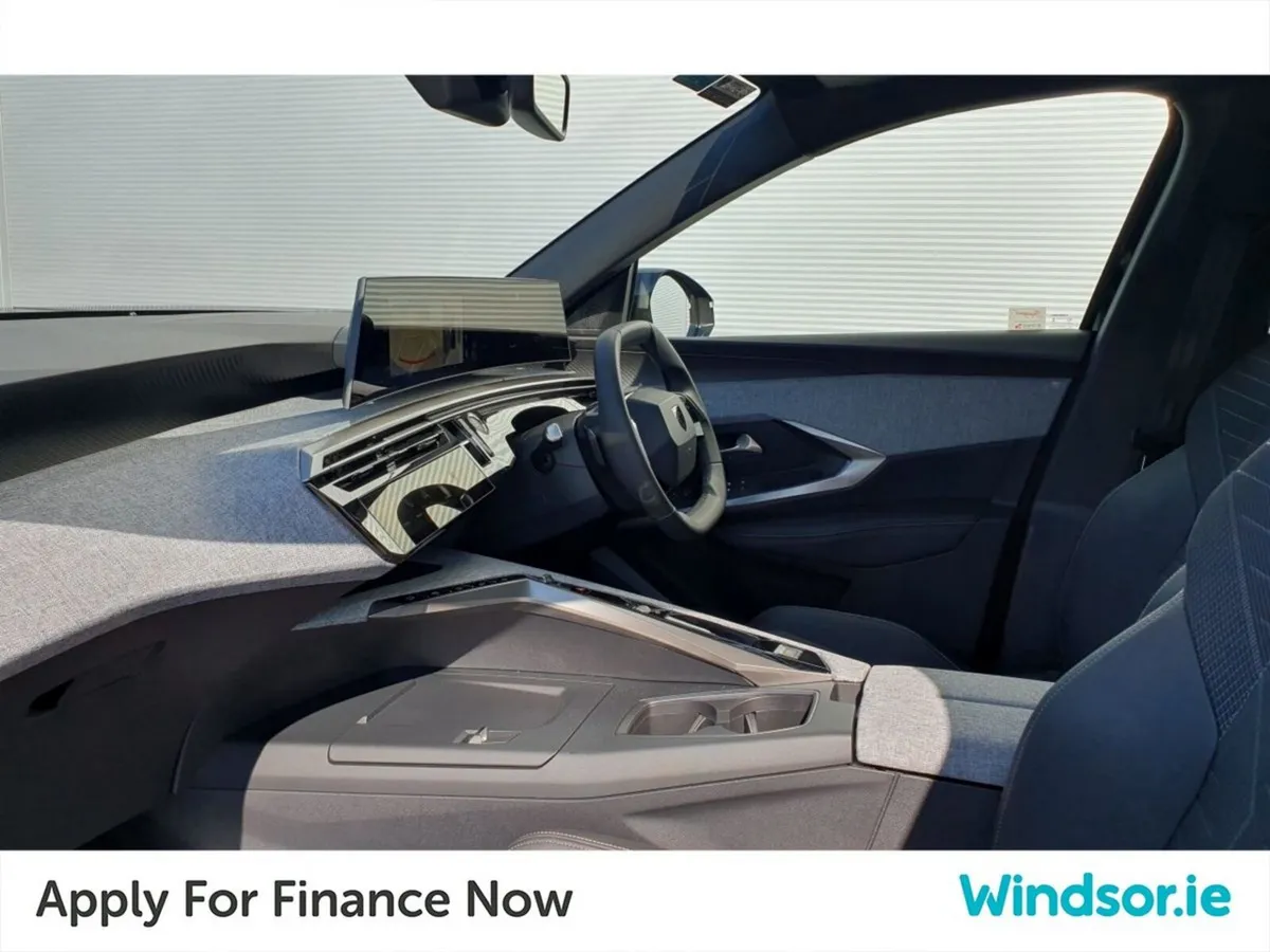 Peugeot 3008 IRISH CAR- Electric Allure 73kWH **Pr - Image 4