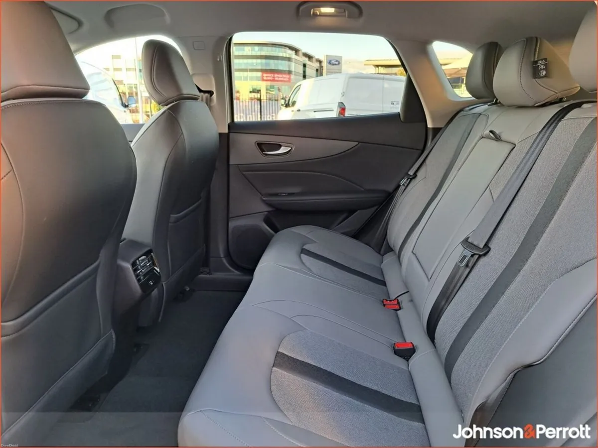 MG S5 ORDER YOUR NEW MG S5 TODAY - Image 4