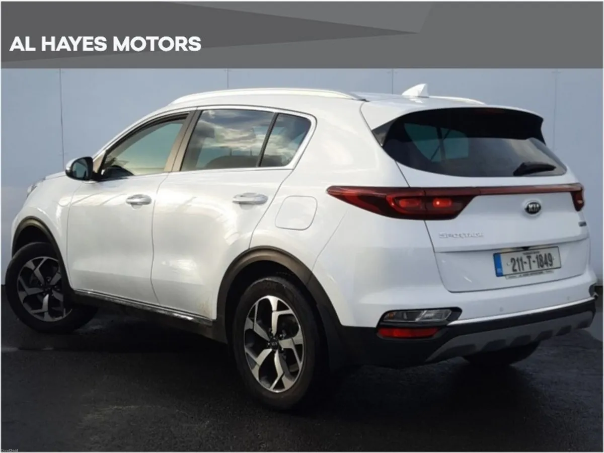 Kia Sportage **BEIGE LEATHER**SAT-NAV**1.6 MILD HY - Image 3