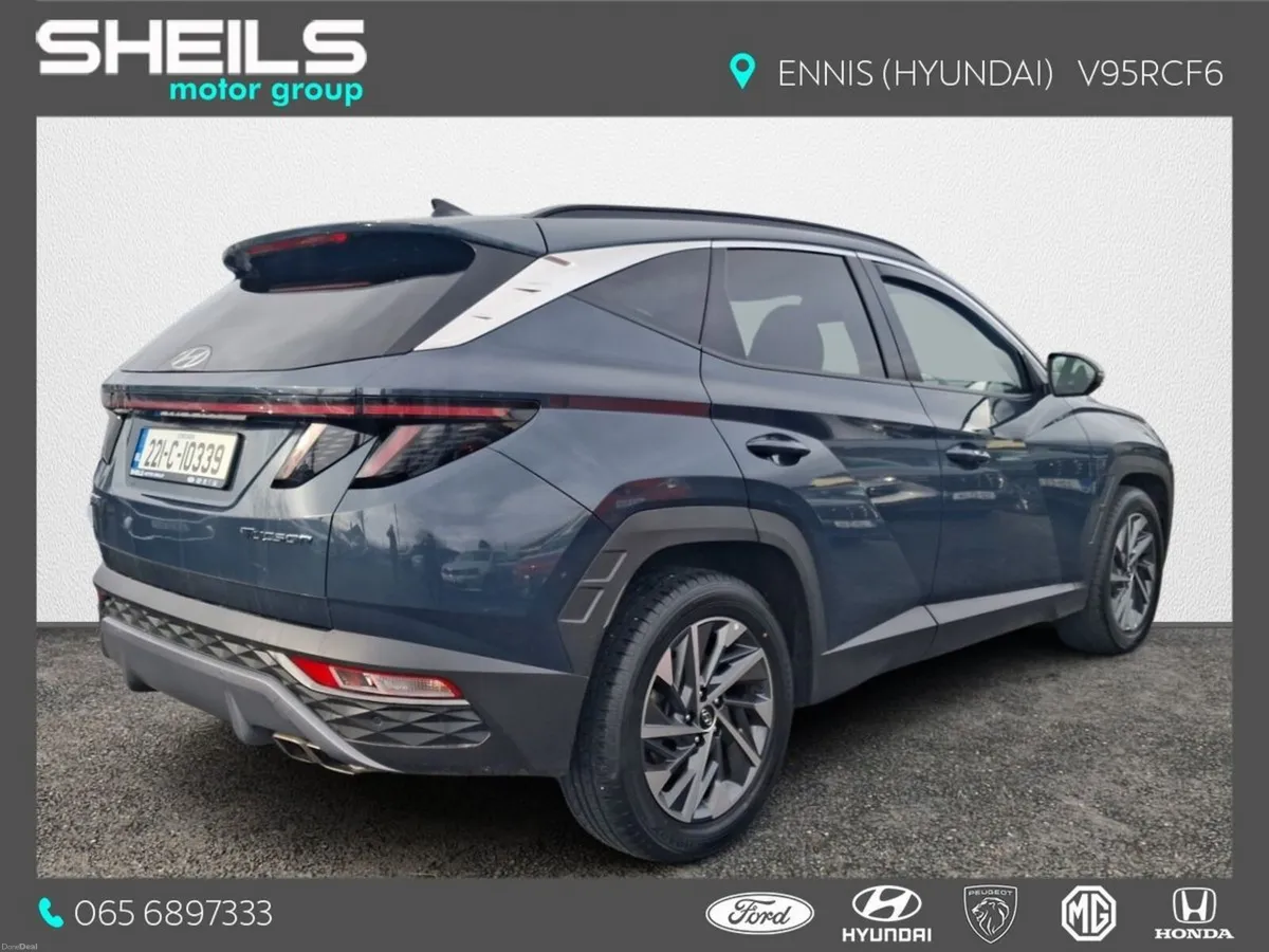 Hyundai Tucson 2WD Executive Plus - Image 2