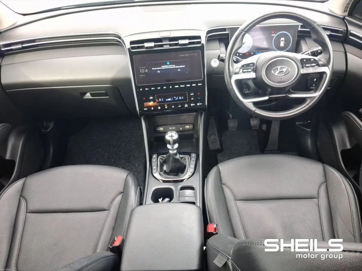 Hyundai Tucson 2WD Executive Plus - Image 3