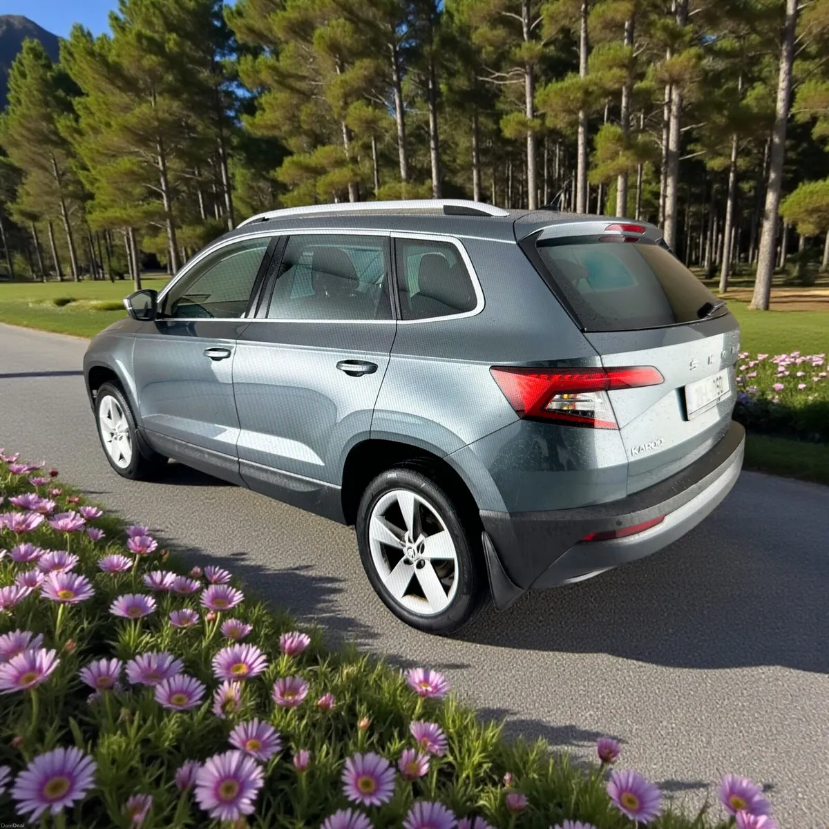 2021 Skoda Karoq 1.6TDI 115bhp Ambition - Image 2