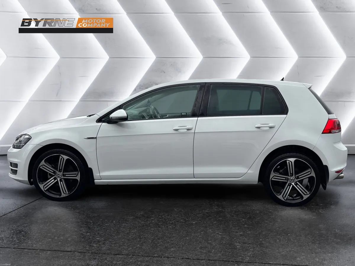 VOLKSWAGEN GOLF 1.2 TSI AUTO 2017 - Image 2