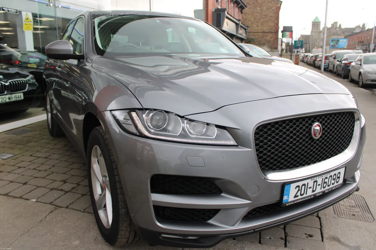 Jaguar F-Pace 2.0 AWD PRESTIGE AUTO 2020 - Image 1