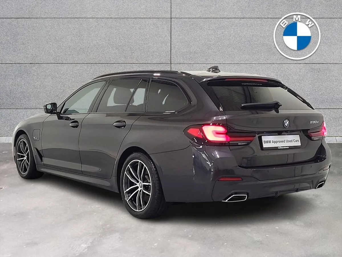 BMW 5-Series 530e M Sport Touring - Image 3