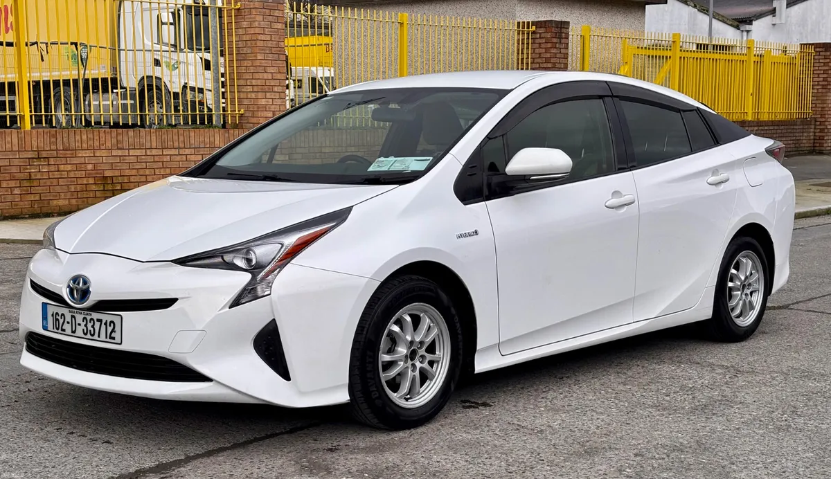 2016 Toyota Prius 1.8 Hybrid – NCT 2027 - Image 4